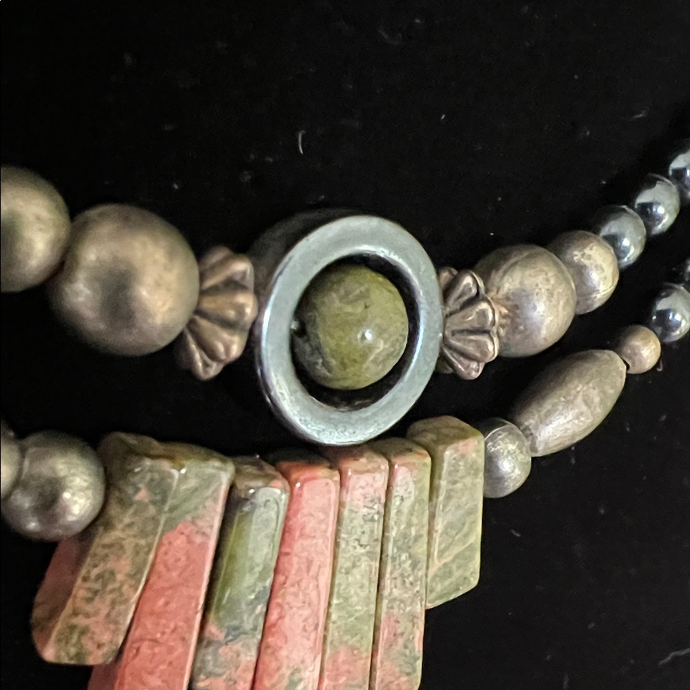 Ukanite Gemstone Fan Pendant Southwestern Beaded 19” Necklace - Picture 5 of 9